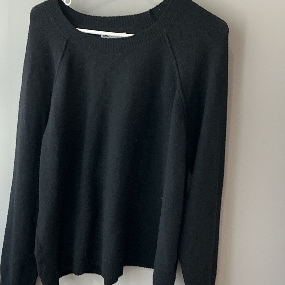 Sonoma Women's Black Crew Neck Sweater